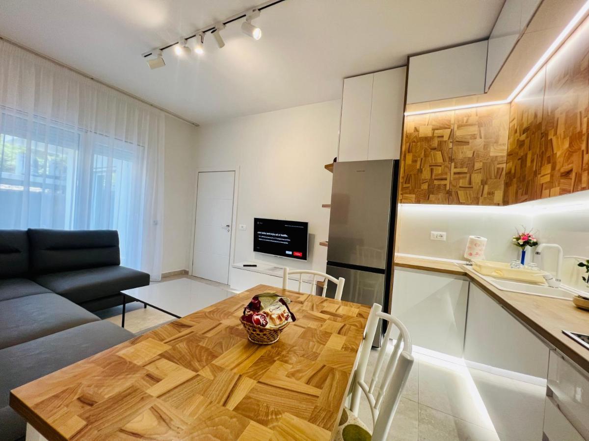 Te Nana Home Shkoder Bagian luar foto